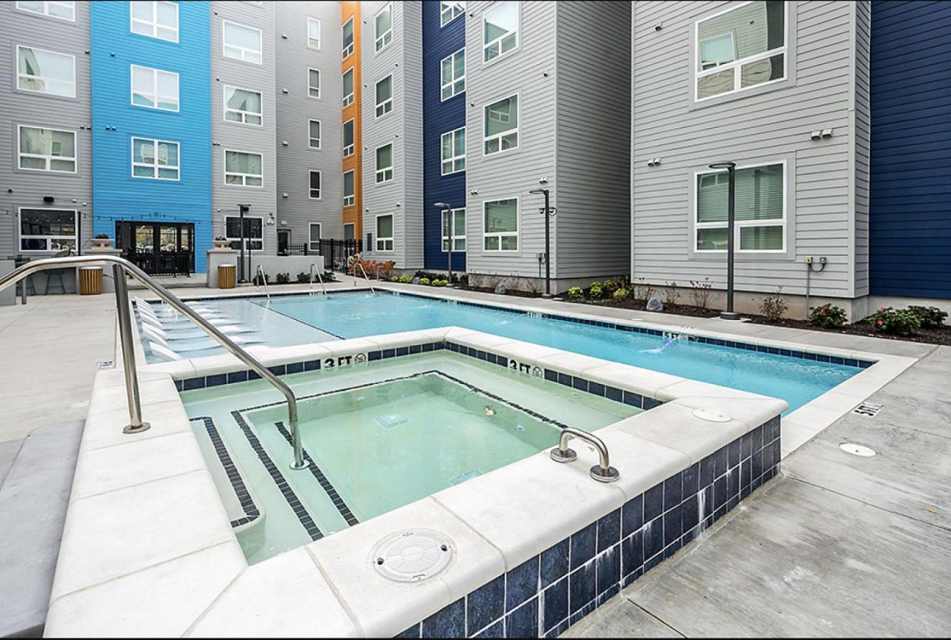 Landing At The Nine At Memphis - 3 Bedrooms In University 外观 照片