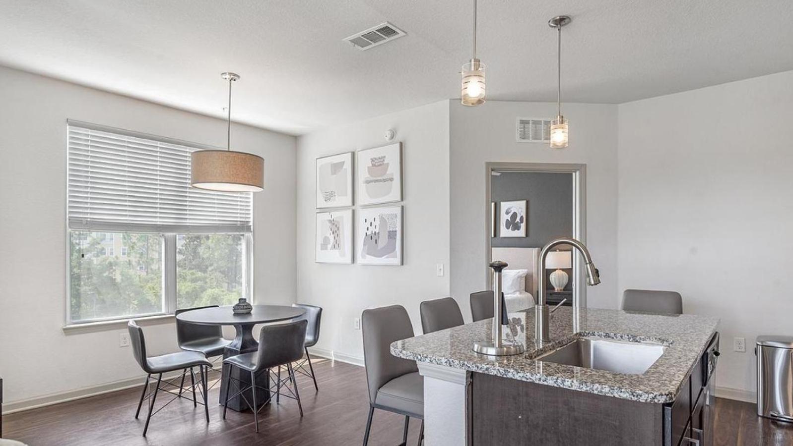 Landing At The Nine At Memphis - 3 Bedrooms In University 外观 照片