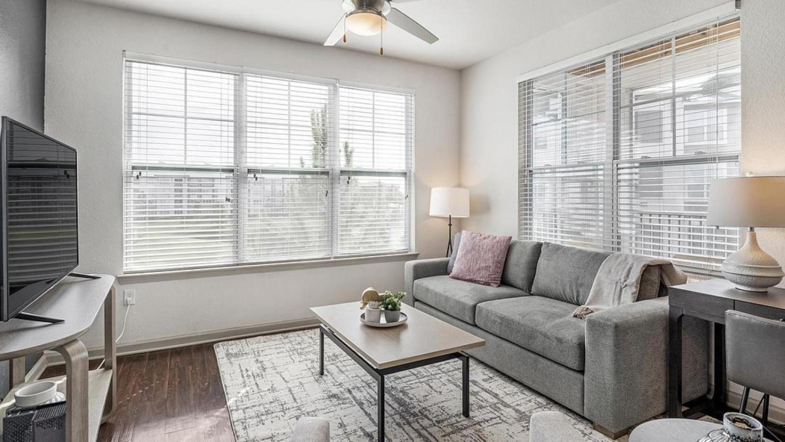 Landing At The Nine At Memphis - 3 Bedrooms In University 外观 照片